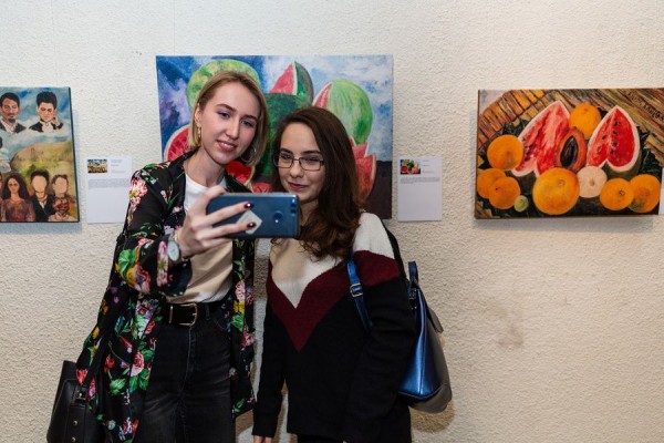 Выставка полотен в технике жикле &laquo;Фрида Кало и Диего Ривера&raquo;