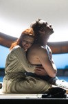 Сад света Юрского периода, бесплатные хоровые концерты и женский стендап: куда пойти на выходных 23 &ndash; 25 декабря