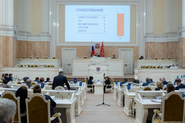 Не ваше дело: парламент Петербурга решил спрятать данные о своих яхтах и квартирах Не ваше дело: парламент Петербурга решил спрятать данные о своих яхтах и квартирах