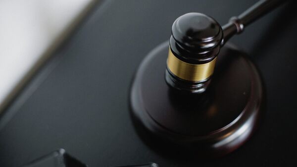 Суд оштрафовал за ложный вызов жительницу Петербурга, которой приснилось изнасилование Суд оштрафовал за ложный вызов жительницу Петербурга, которой приснилось изнасилование