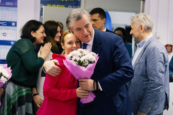 ЛДПР призвала волонтеров страны объединиться в движение «Плечом к плечу» ЛДПР призвала волонтеров страны объединиться в движение «Плечом к плечу»