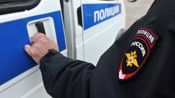 Полиция в Петербурге задержала водителя, сбившего двух пешеходов и скрывшегося с места ДТП Полиция в Петербурге задержала водителя, сбившего двух пешеходов и скрывшегося с места ДТП
