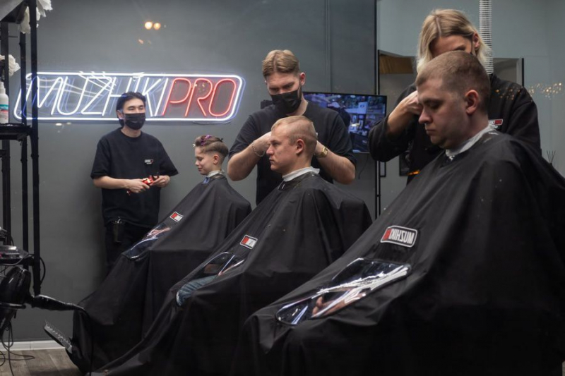 Сеть барбершопов «МУЖИКИ ПРО»
