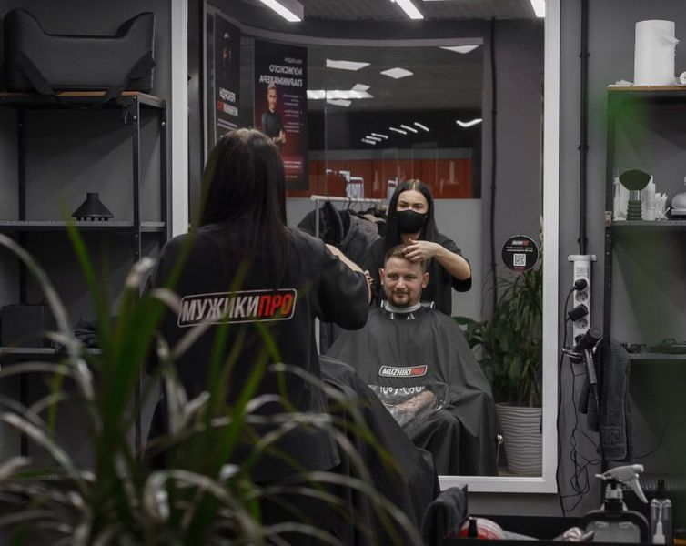 Сеть барбершопов «МУЖИКИ ПРО»