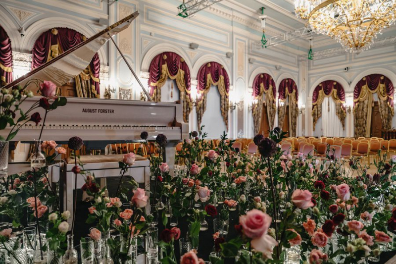 Цикл концертов #В_ЦВЕТАХ от проекта «Русские Музыкальные сезоны»
