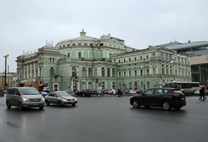 Прокуратура требует заблокировать сайты с фальшивыми билетами в Мариинский театр