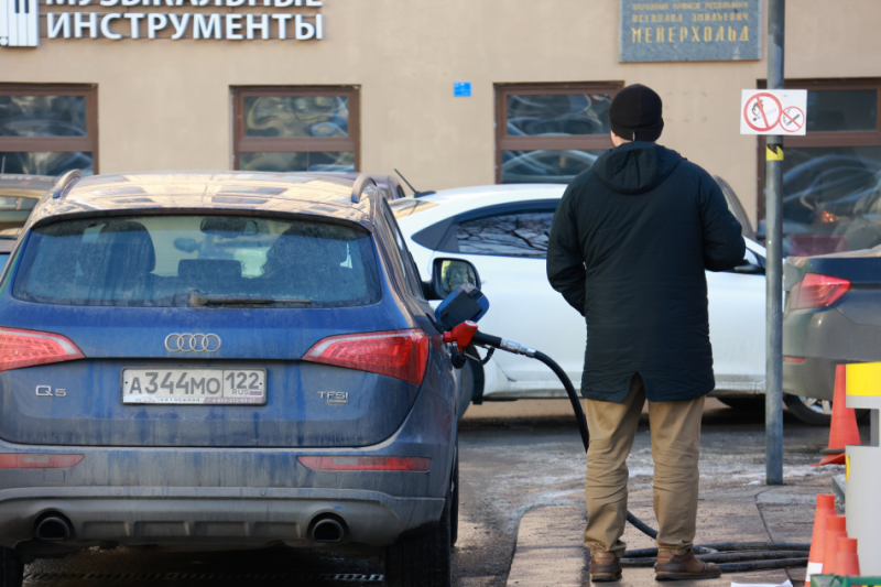 Дефицит бензина: как регионы справляются с нехваткой и ростом цен