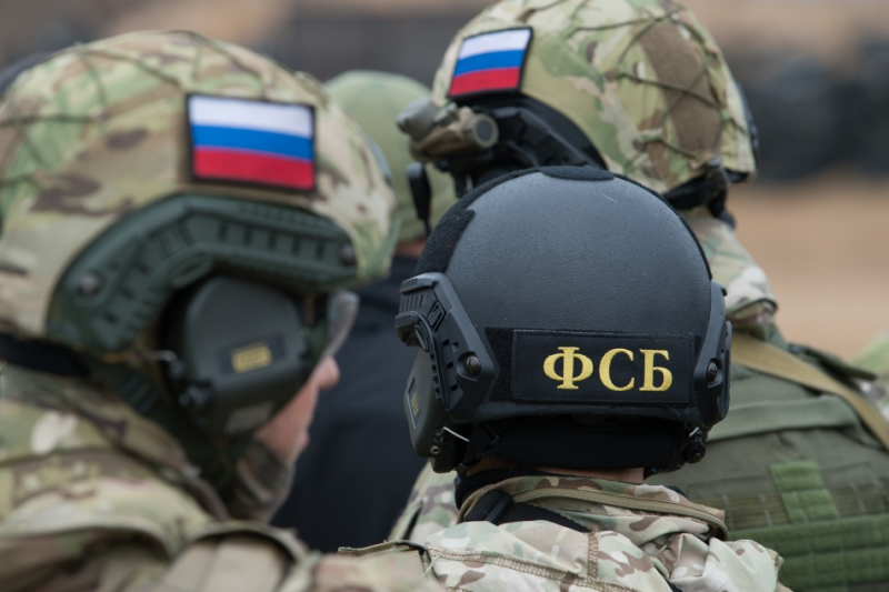 Хотели купить права без экзаменов: в Петербурге ФСБ задержала двоих прямо при передаче денег