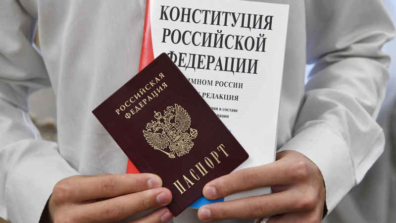 В МВД рассказали, что грозит за несвоевременную замену паспорта
