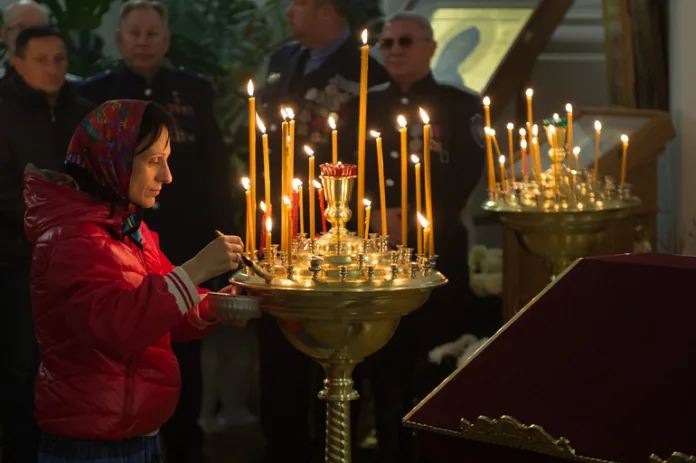 Верующим напомнили о традициях церковного праздника Вознесения