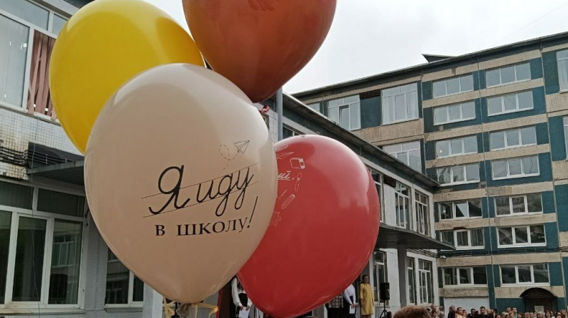 Стала известна причина резкого сокращения первоклашек в школах Петербурга