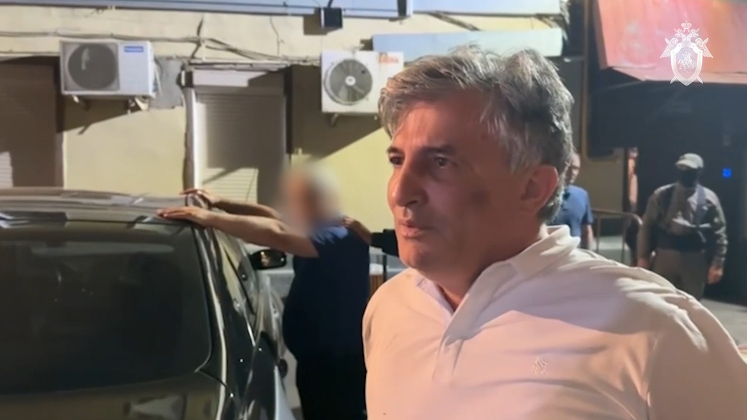 За что пытается судиться адвокат Пашаев, находясь в СИЗО?